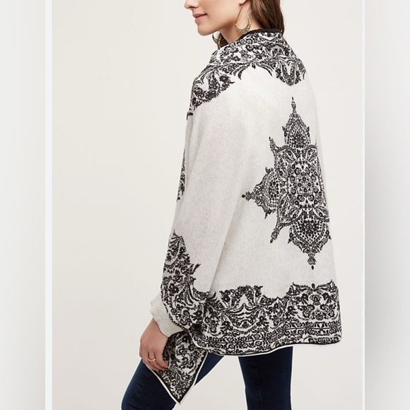 Anthropologie Sweaters - Anthropologie HWR Black and White Patterned sweater, oversized shawl Cardigan